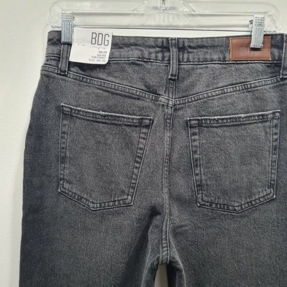 Urban Outfitter BDG Dillon High Rise Slim Straight Jean Black Womens Tag W29 L32 - Picture 7 of 16